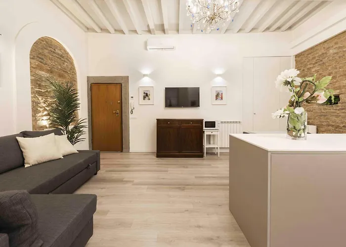 Deluxe Pitti By Mmega Apartment Florence