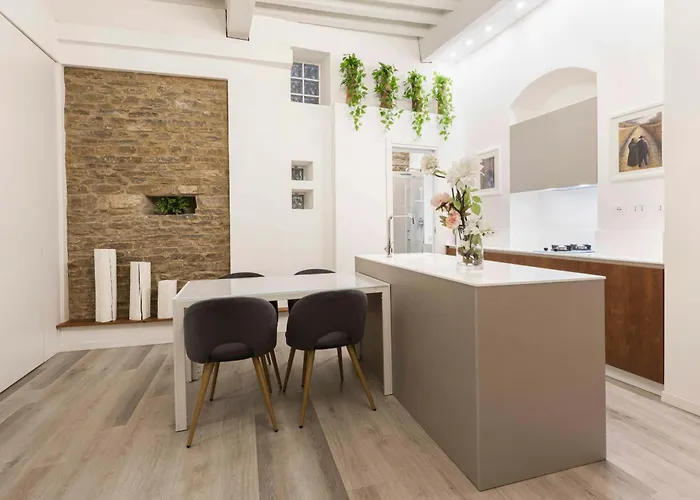 Deluxe Pitti By Mmega Apartment Florence